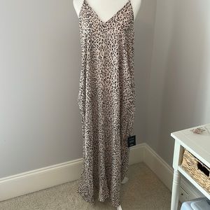 Leopard-print maxi dress